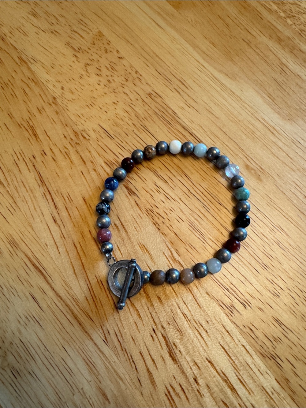 Handmade multicolor semiprecious stones bracelet
